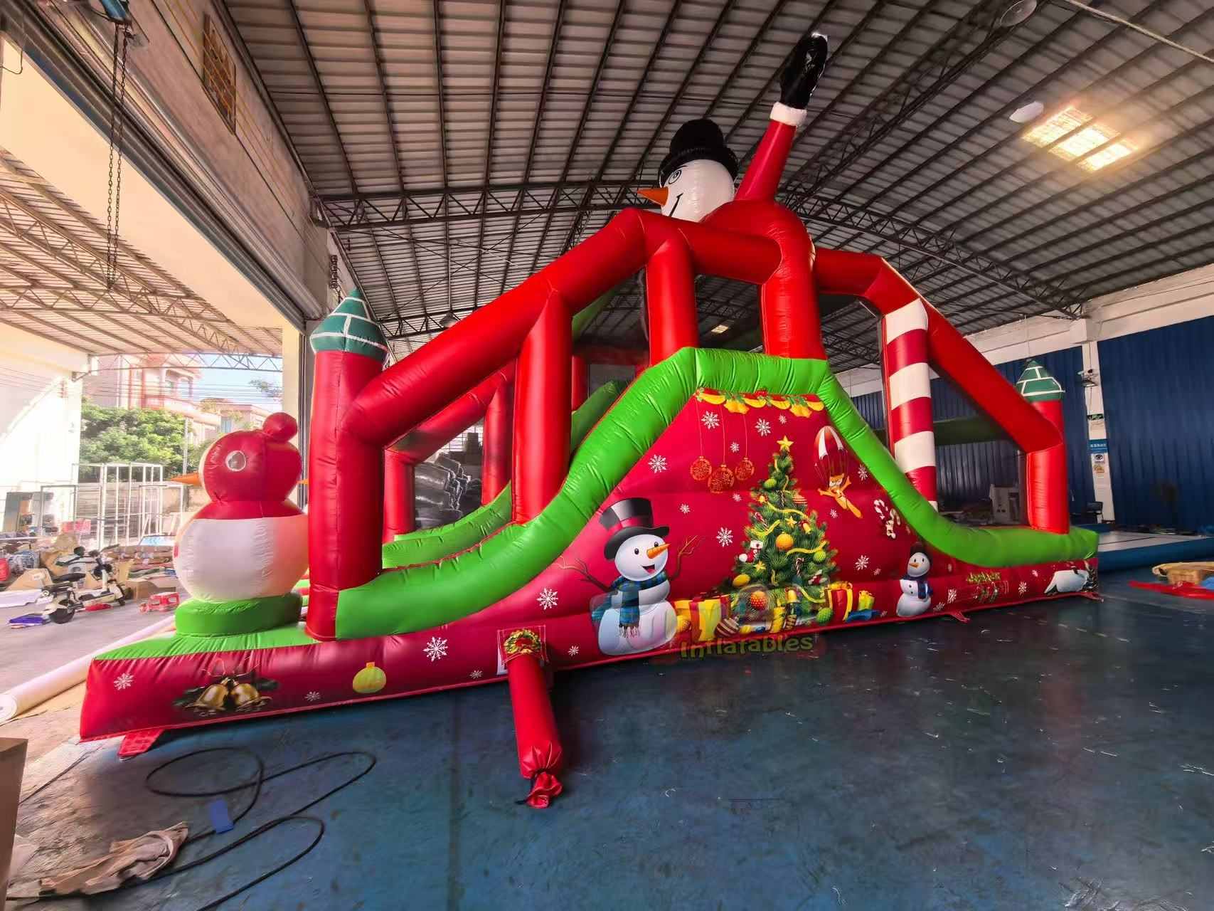 Inflatable bounce house obstacle course